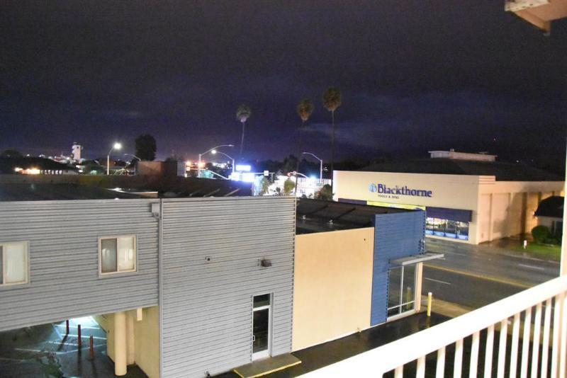Howard Johnson By Wyndham Middletown Newport Area Buitenkant foto